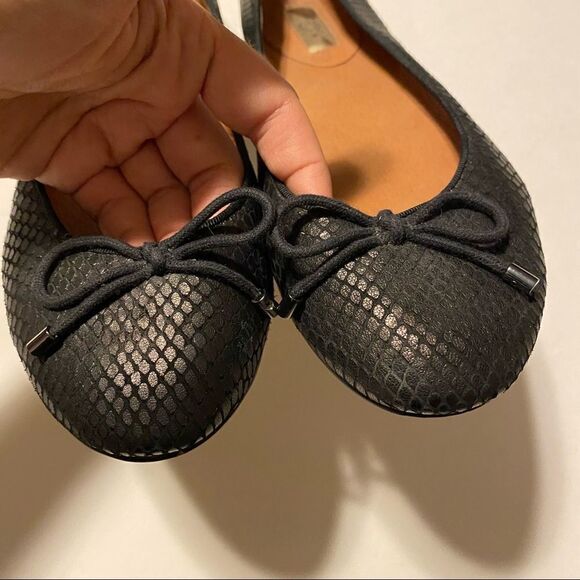 Halogen Black snake print leather round toe ballet flats shoes shoestring bow 8M - Picture 3 of 11